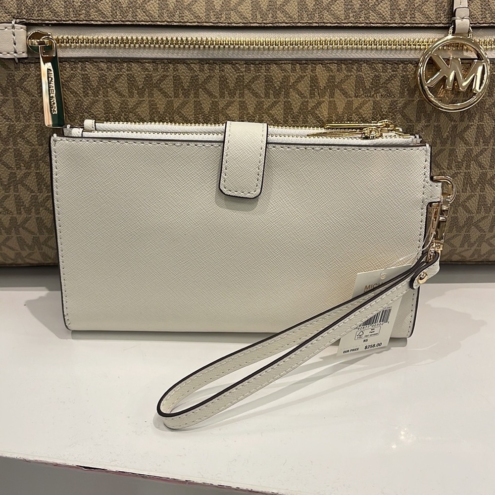 MICHAEL KORS LARGE DOUBLE ZIP WRISTLET WALLET PHONE CASE CLUTCH 
Optic White - Picture 8 of 16